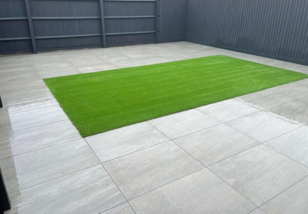 Kandla Grey Outdoor Porcelain Paving Tiles – 900x600mm – 20mm - Image 2